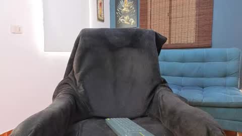 Snapshot of ethangreey1 chatting on June 9, 5:46 pm ethangreey1 online show from June 9, 5:46 pm