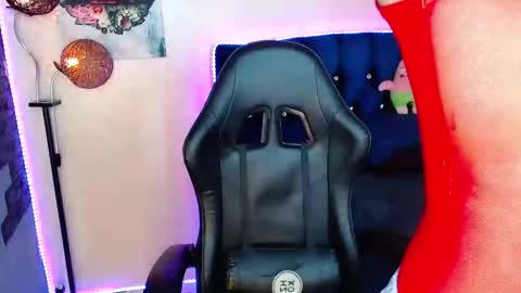 Ethan online show from May 16, 7:34 pm