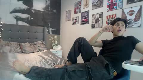Snapshot of ethann1_ chatting on October 22, 4:24 am ETHAN online show from October 22, 4:24 am