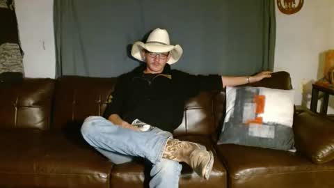 Snapshot of ethansteelexxx2 chatting on February 22, 2:13 am ethansteelexxx2 online show from February 22, 2:13 am