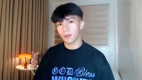 Rey online show from April 21, 3:50 pm