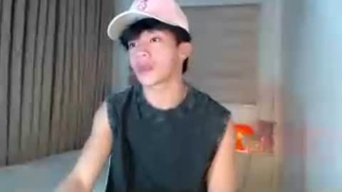 Snapshot of etherealboytoy4hire chatting on July 12, 11:01 am Rey online show from July 12, 11:01 am