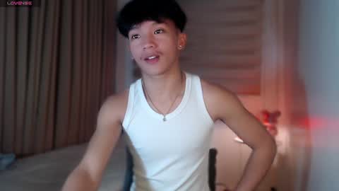 Snapshot of etherealboytoy4hire chatting on July 21, 4:15 am Rey online show from July 21, 4:15 am