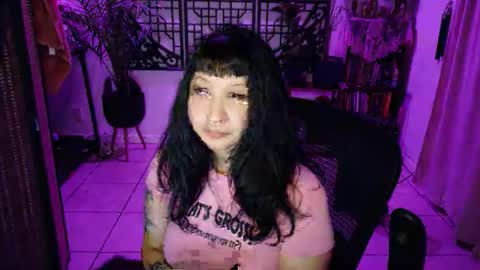 etherealhazy online show from February 3, 6:40 am