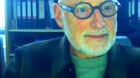 Snapshot of etonne chatting on February 9, 1:35 pm etonne online show from February 9, 1:35 pm