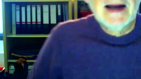 Snapshot of etonne chatting on November 15, 10:01 am etonne online show from November 15, 10:01 am