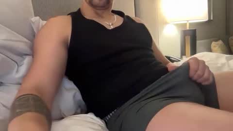 Snapshot of eu_dude chatting on January 14, 1:55 am eu_dude online show from January 14, 1:55 am