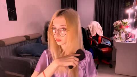 Tali online show from February 18, 1:07 pm