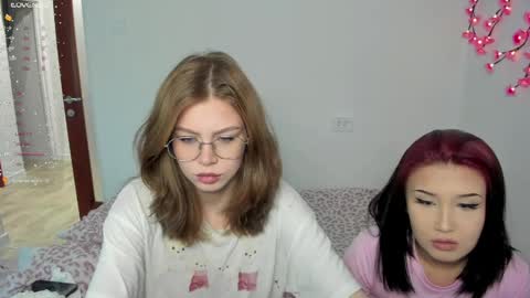 Snapshot of eumomino chatting on May 8, 12:49 am Veronica Tiia Lilith left to right online show from May 8, 12:49 am
