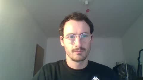 Snapshot of europe_bang chatting on January 19, 12:28 pm Andrea online show from January 19, 12:28 pm