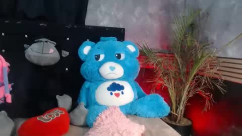 Snapshot of eva_06 chatting on February 11, 12:15 am eva_06 online show from February 11, 12:15 am