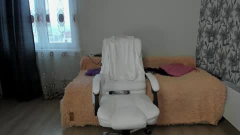 Eva online show from November 23, 7:52 am