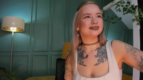 Eva online show from December 2, 12:29 pm