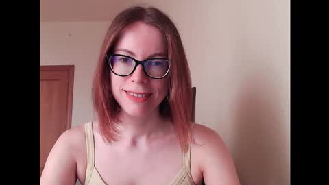 Snapshot of eva_cutesmile chatting on September 19, 12:06 pm Eva online show from September 19, 12:06 pm