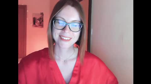 Eva online show from May 27, 7:33 pm