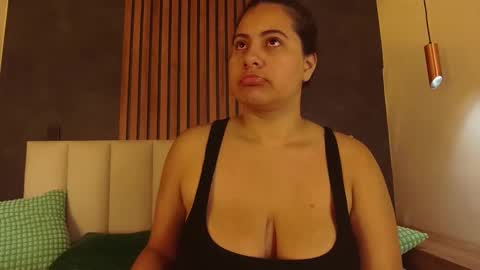 Snapshot of eva_daemon chatting on November 1, 11:34 am EVA DAEMON online show from November 1, 11:34 am