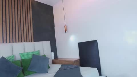 EVA DAEMON  online show from March 12, 11:49 am