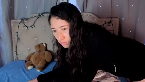 eva delight online show from November 19, 11:43 am