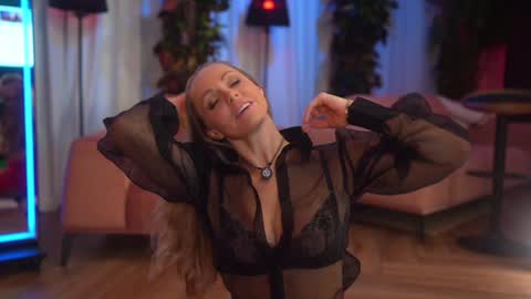 Eva online show from October 10, 3:05 am