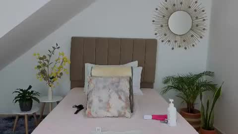 Snapshot of eva_fox43 chatting on July 10, 11:40 pm eva_fox43 online show from July 10, 11:40 pm