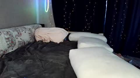 Snapshot of eva_foxe chatting on March 1, 7:10 am Eva online show from March 1, 7:10 am