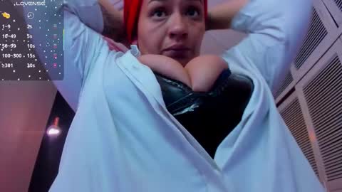 Snapshot of eva_hot_1 chatting on February 24, 12:58 pm eva_hot_1 online show from February 24, 12:58 pm