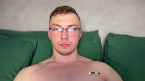 Eva and Iron online show from March 28, 12:21 am