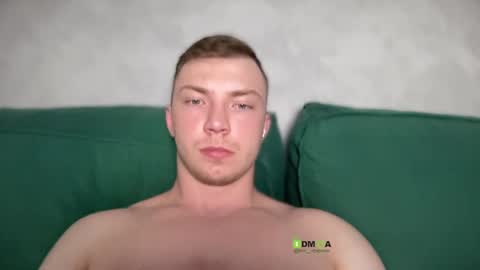 Eva and Iron online show from April 2, 10:51 pm