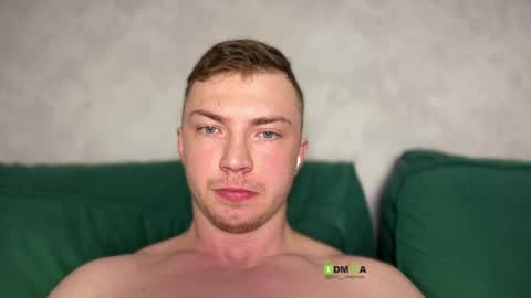 Eva and Iron online show from April 3, 10:30 pm