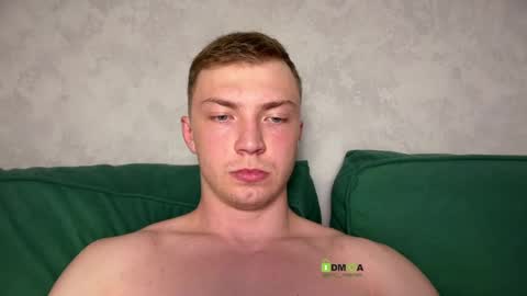 Eva and Iron online show from April 18, 7:29 pm