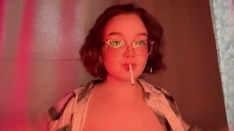 eva_kittenn online show from November 15, 11:40 am