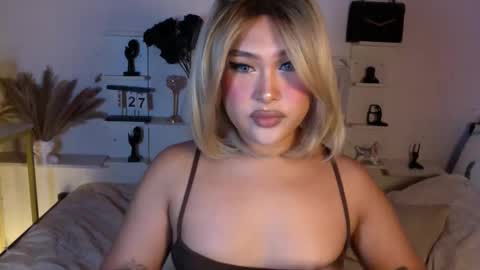 Snapshot of eva_mazikeen69 chatting on April 26, 9:23 pm Queen Eva Mazikeen online show from April 26, 9:23 pm