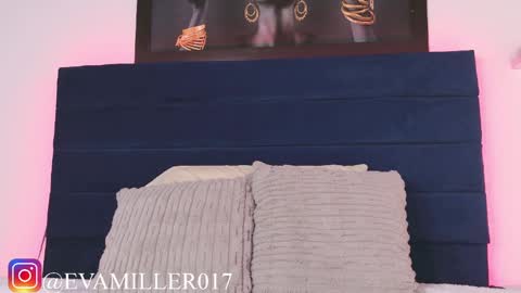 Eva online show from April 4, 2:58 pm