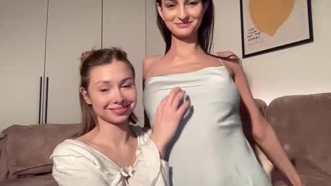 Snapshot of eva_mp3 chatting on February 2, 6:50 pm EVA and DENI online show from February 2, 6:50 pm