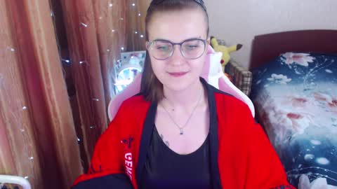 Snapshot of eva_orchid chatting on December 25, 7:02 pm Eva online show from December 25, 7:02 pm