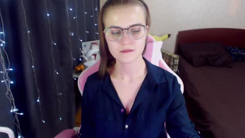 Snapshot of eva_orchid chatting on January 18, 1:08 pm Eva online show from January 18, 1:08 pm