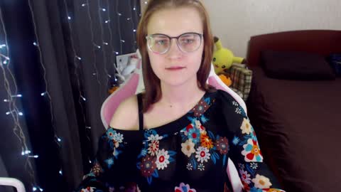 Snapshot of eva_orchid chatting on January 21, 1:11 pm Eva online show from January 21, 1:11 pm