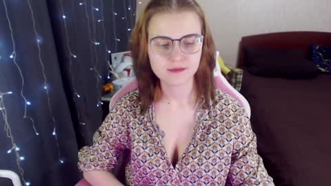 Snapshot of eva_orchid chatting on January 29, 9:55 am Eva online show from January 29, 9:55 am