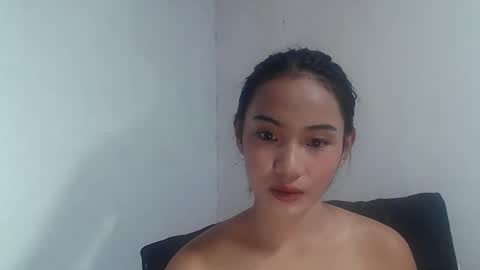 eva_pinay19 online show from November 8, 9:20 am