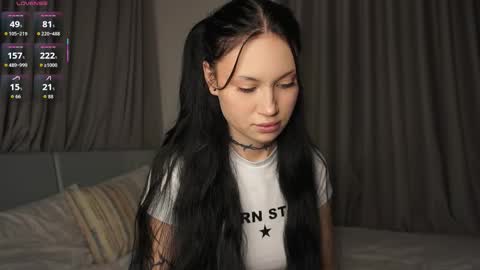 Eva online show from October 18, 2:51 pm