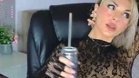 Eva online show from April 9, 5:18 am