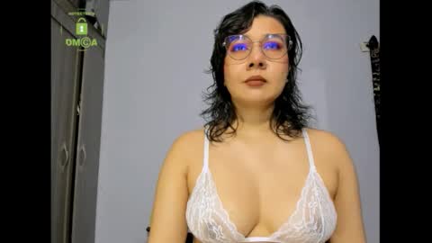 Eva online show from April 5, 4:15 pm