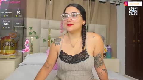 Eva  online show from October 2, 12:01 pm
