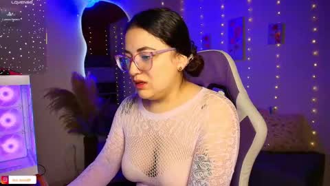 Snapshot of eva_rosse69 chatting on February 1, 12:04 pm Eva online show from February 1, 12:04 pm
