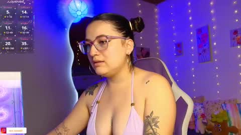Snapshot of eva_rosse69 chatting on February 2, 11:09 am Eva online show from February 2, 11:09 am