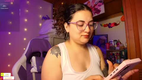 Snapshot of eva_rosse69 chatting on April 2, 12:25 pm Eva online show from April 2, 12:25 pm