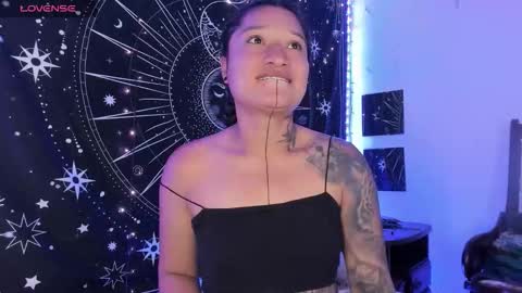 Snapshot of eva_sanderslee chatting on October 11, 7:40 am Eva online show from October 11, 7:40 am