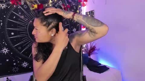 Snapshot of eva_sanderslee chatting on December 23, 8:45 am Eva online show from December 23, 8:45 am