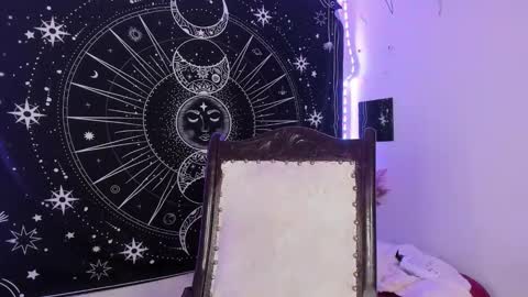 Snapshot of eva_sanderslee chatting on January 8, 8:38 am Eva online show from January 8, 8:38 am