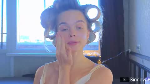 Hi there i am Eva and i wish create a nice community with you so join my Ticket Show for more pleasure online show from September 29, 1:05 pm